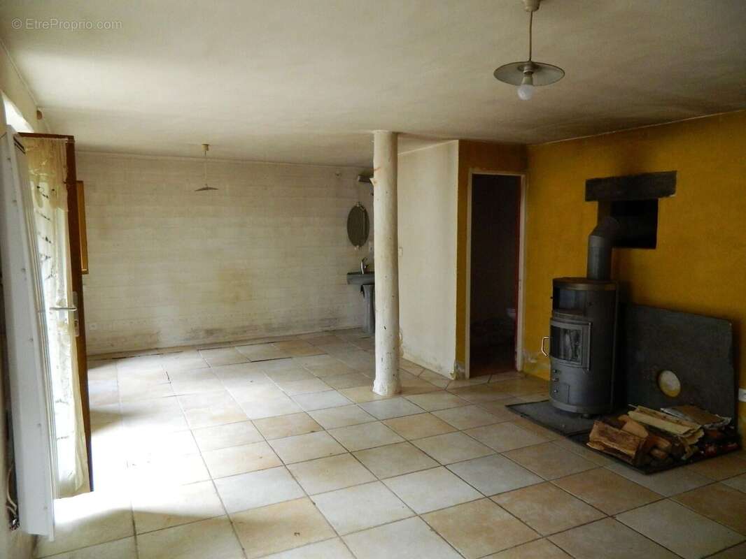 Photo 4 - Maison à DEVESSET