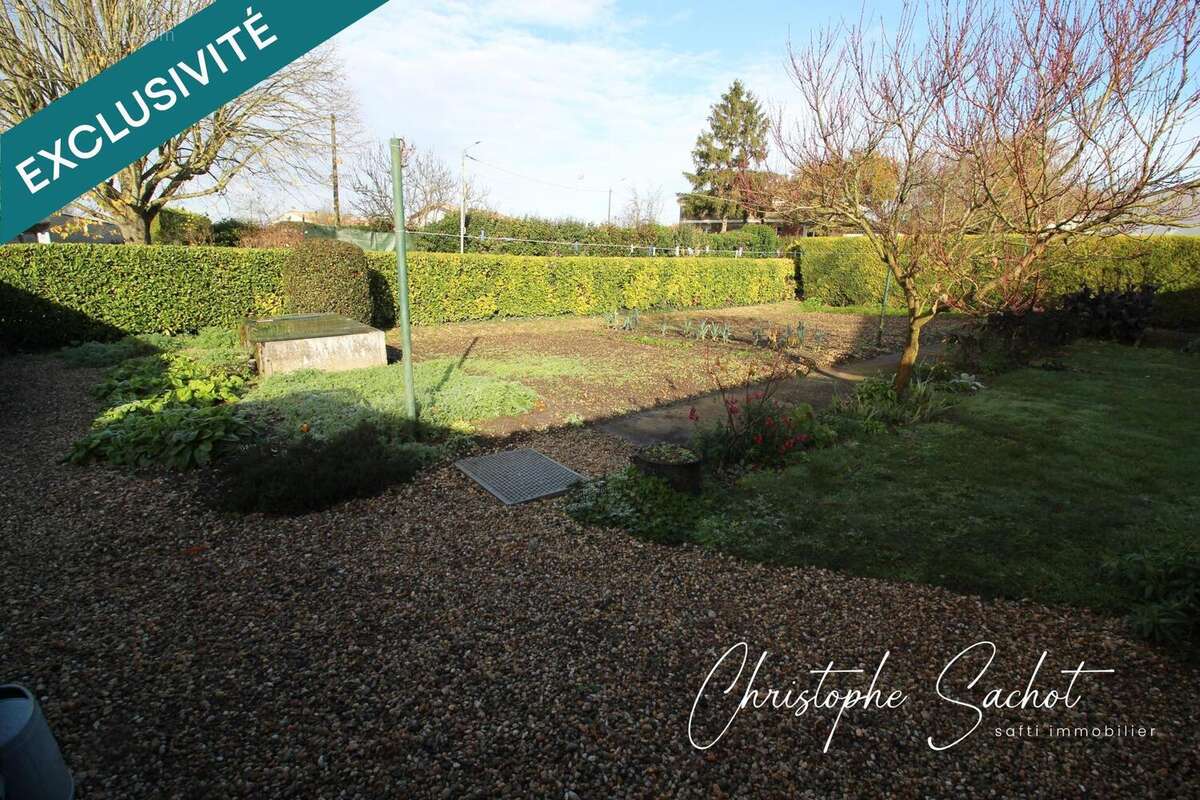 Photo 2 - Terrain à BEAUVOIR-SUR-NIORT