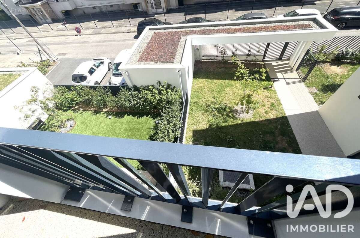 Appartement 72 m² à Francheville  - photo 5