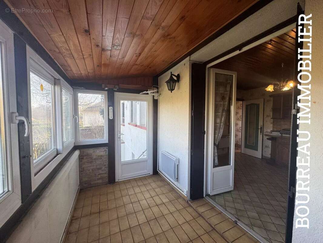 Maison à CHAMVRES