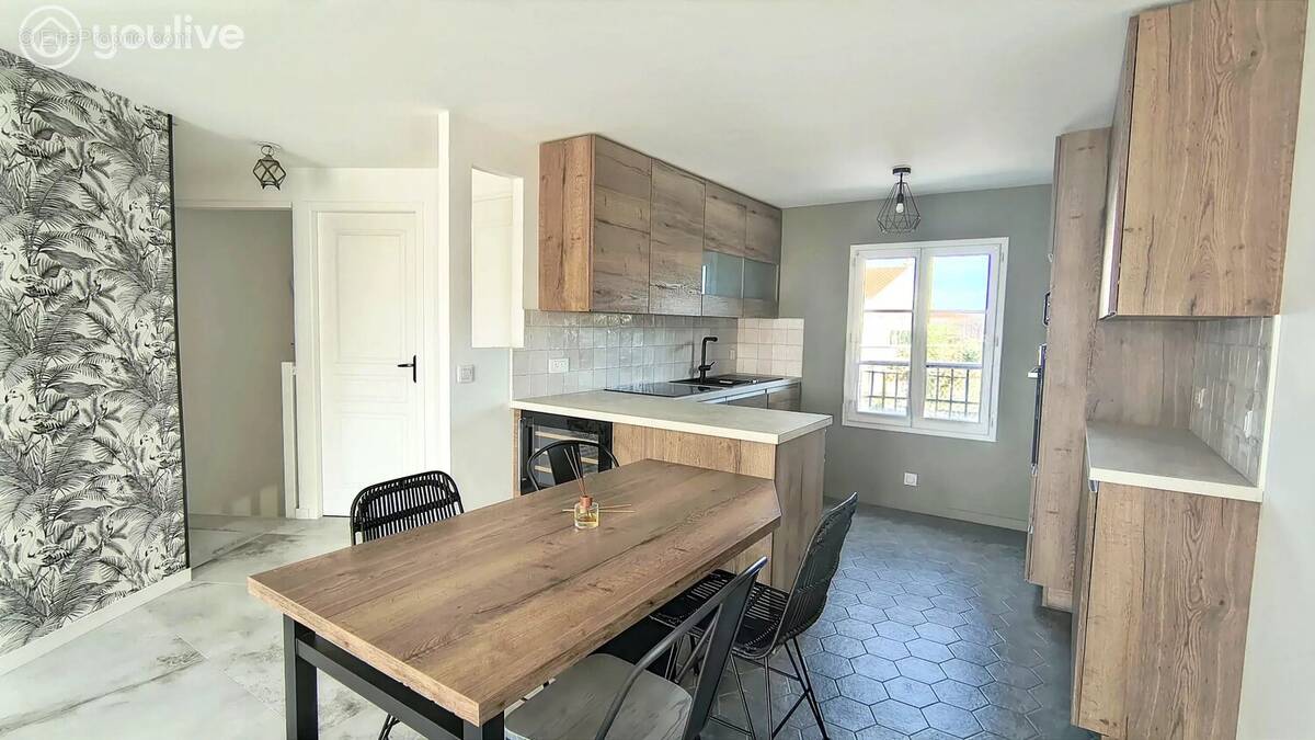 Maison à SAINT-HILAIRE-DE-RIEZ