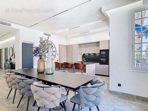 Appartement 4 pièces 125 m² à vendre à Nice (06000) - photo 2