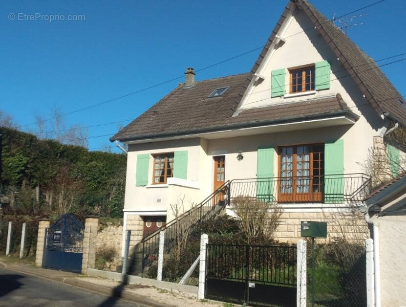Maison à AUTEUIL