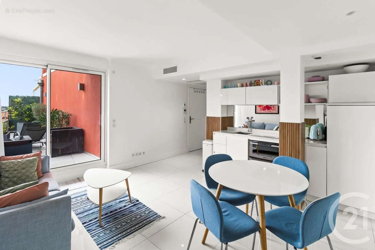 Appartement à VILLEFRANCHE-SUR-MER