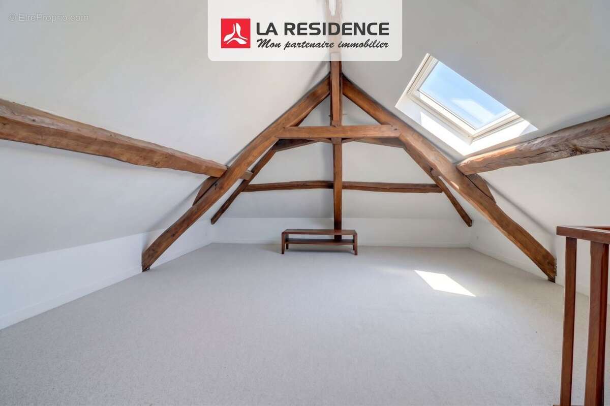 Maison 148 m² à Houdan  - photo 8