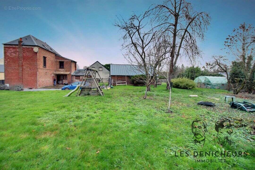 Maison à ORIGNY-EN-THIERACHE