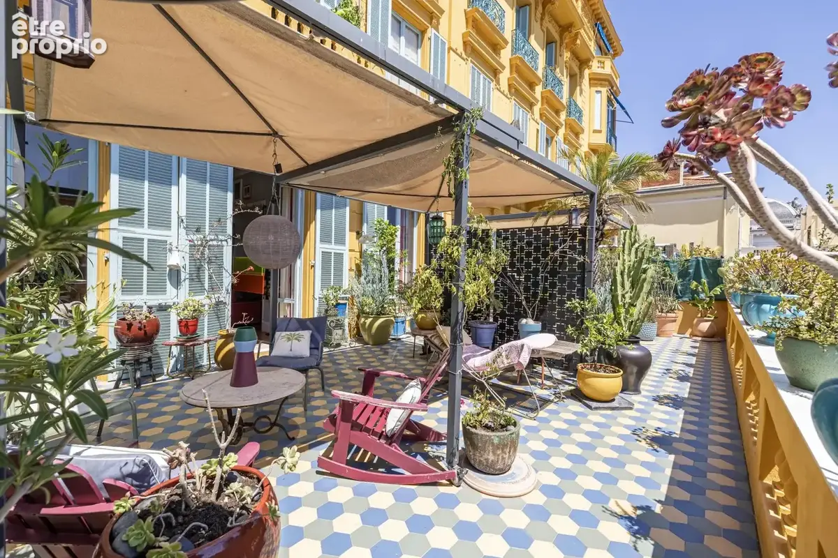 Nice - Bas-Cimiez – Appartement d'exception de 110m² avec terrasse de 70m² dans un Hôtel particulier Belle Epoque - photo 4