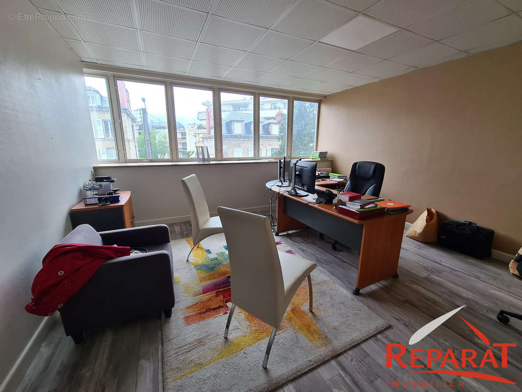 Commerce à BRIVE-LA-GAILLARDE