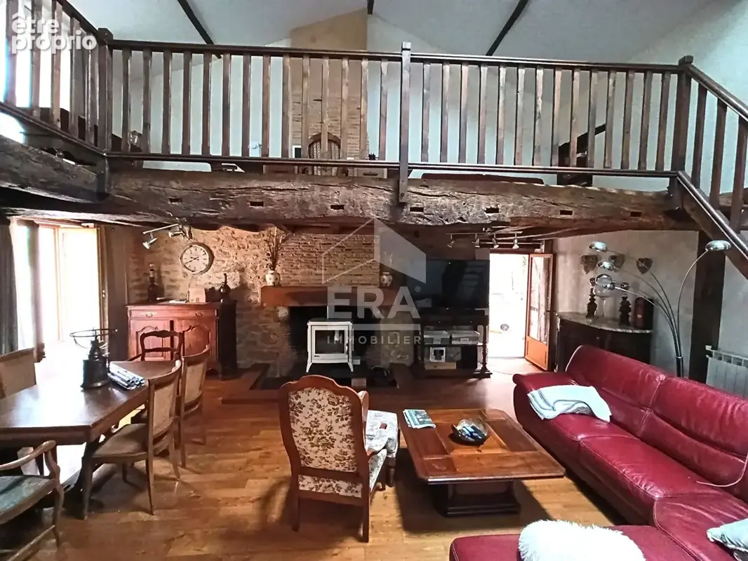 Maison de caractère en pierre avec dépendances, gîte et piscine - photo 9