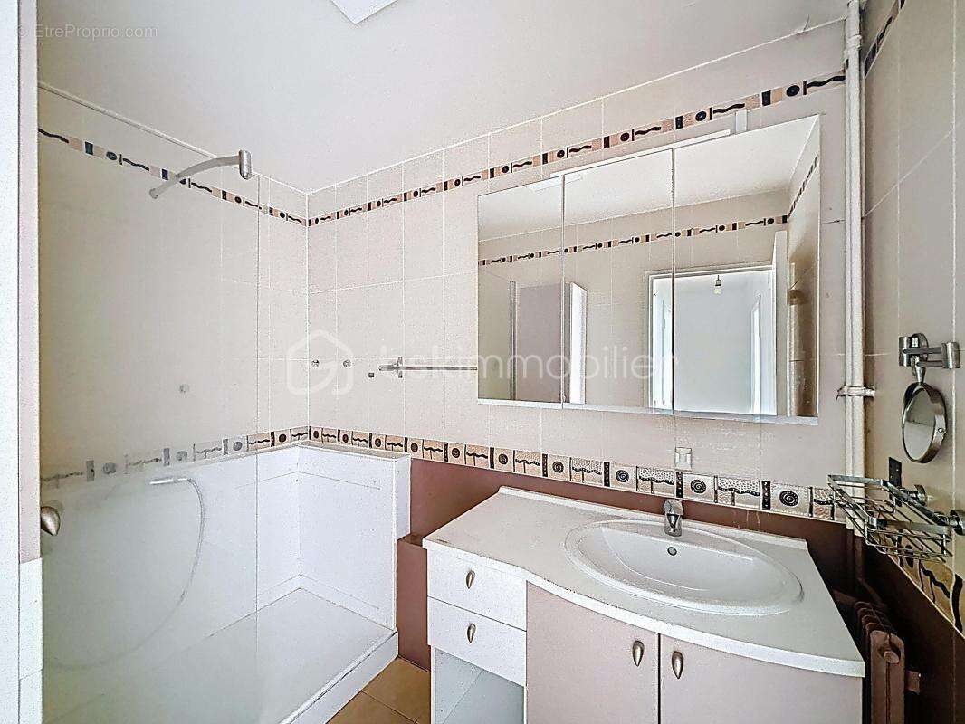 Appartement à GARCHES