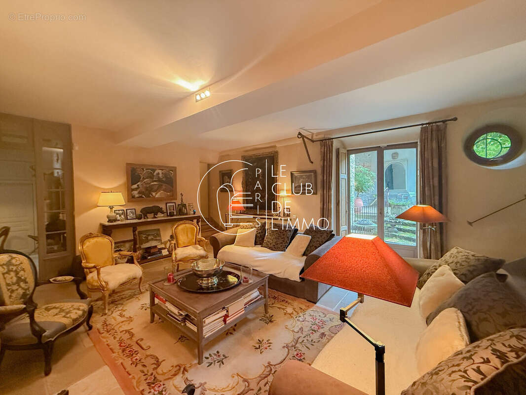 Maison à MONTFORT-L&#039;AMAURY