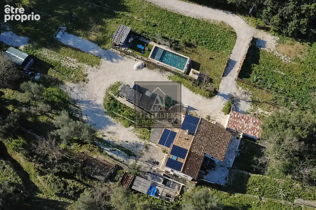 Propriété de charme entièrement rénovée à Solliès-Toucas - photo 6