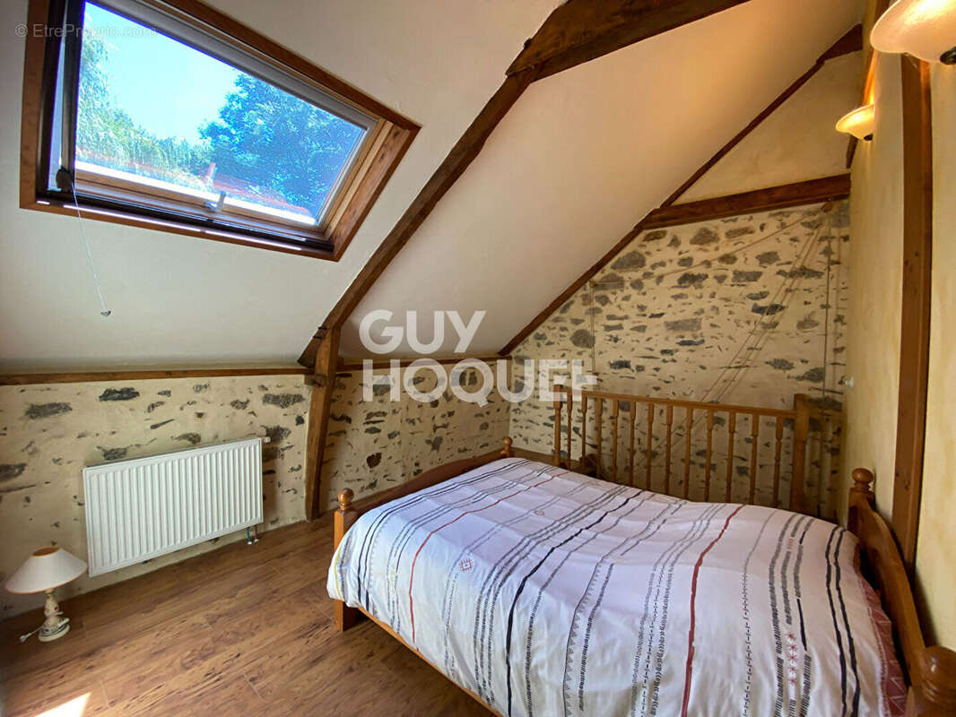 Maison 240 m² à Mont-Dol  - photo 8