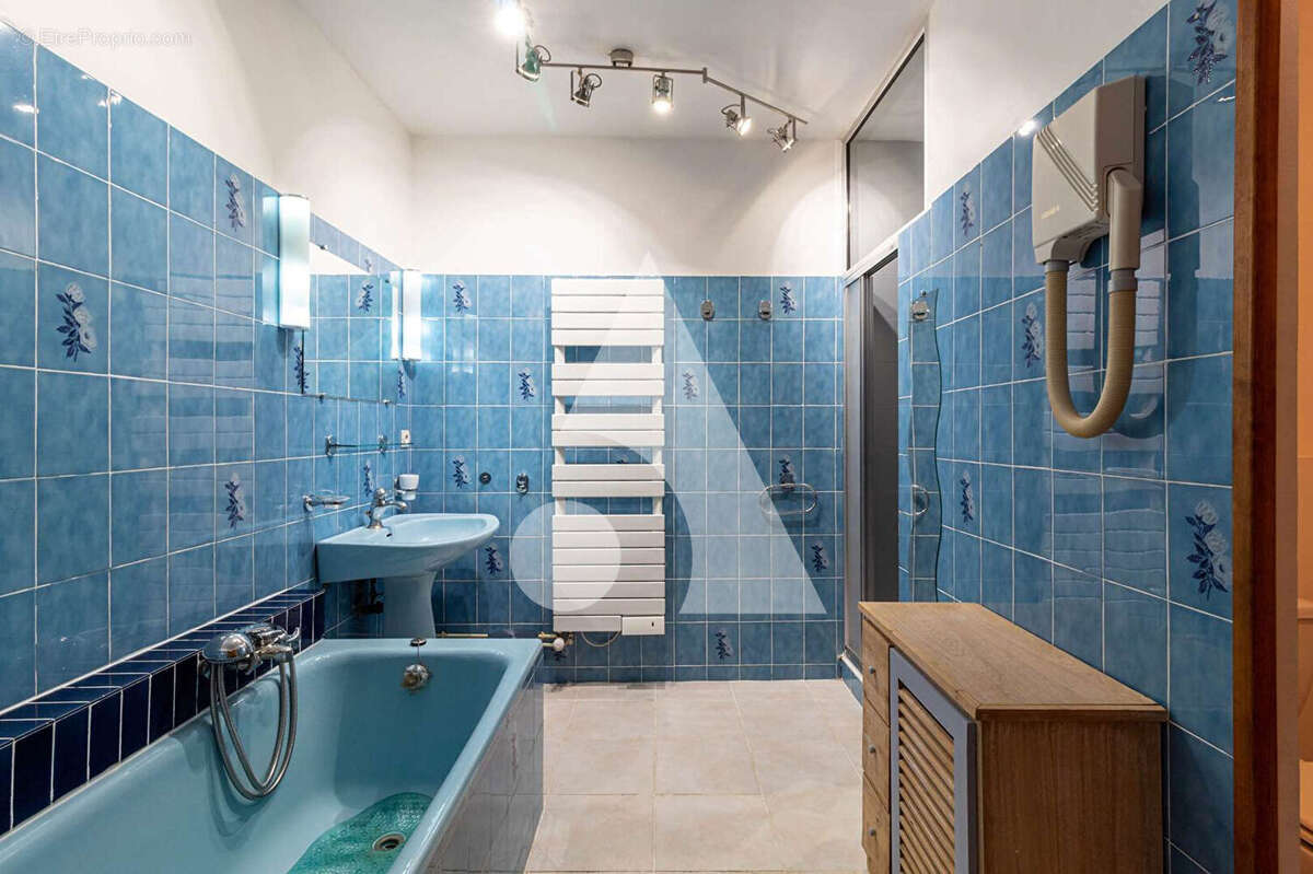 Maison à SAINT-JUST-LUZAC