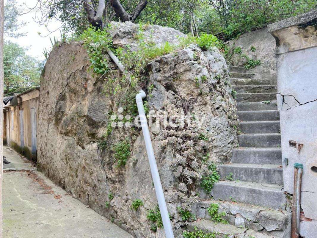 Maison à MARSEILLE-11E