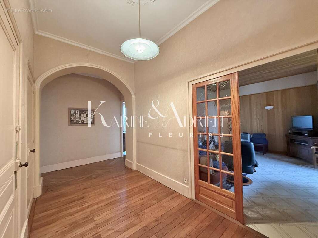 Photo 8 - Maison à FONTENAY-LE-COMTE