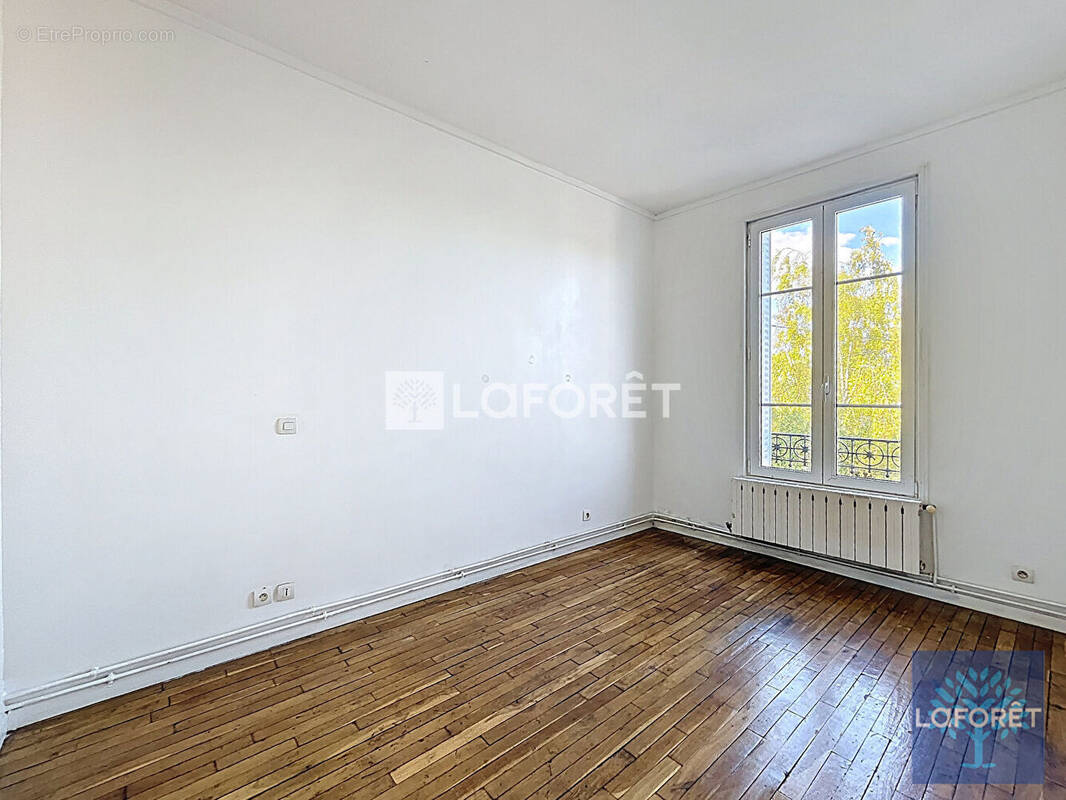 Appartement à VIGNEUX-SUR-SEINE