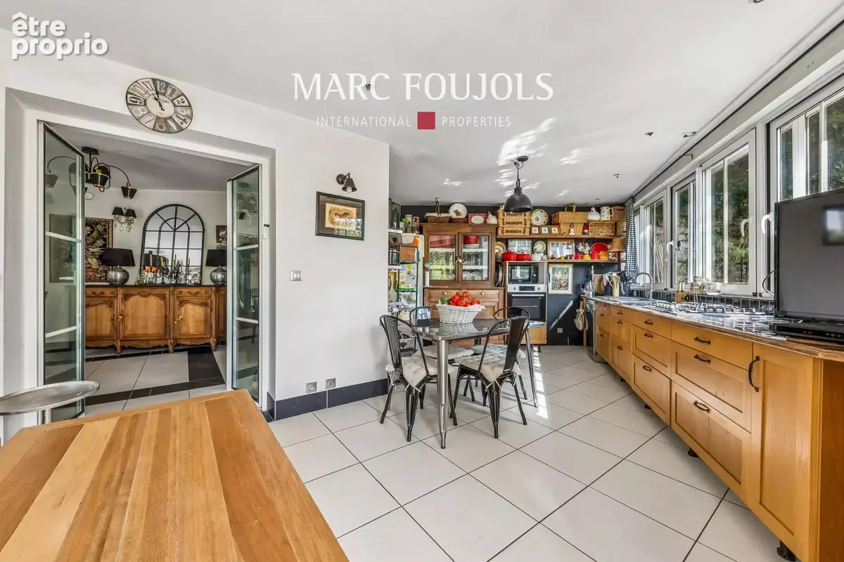 Suresnes : Maison familiale de 200 m² avec exterieurs et vues sur Paris - photo 17