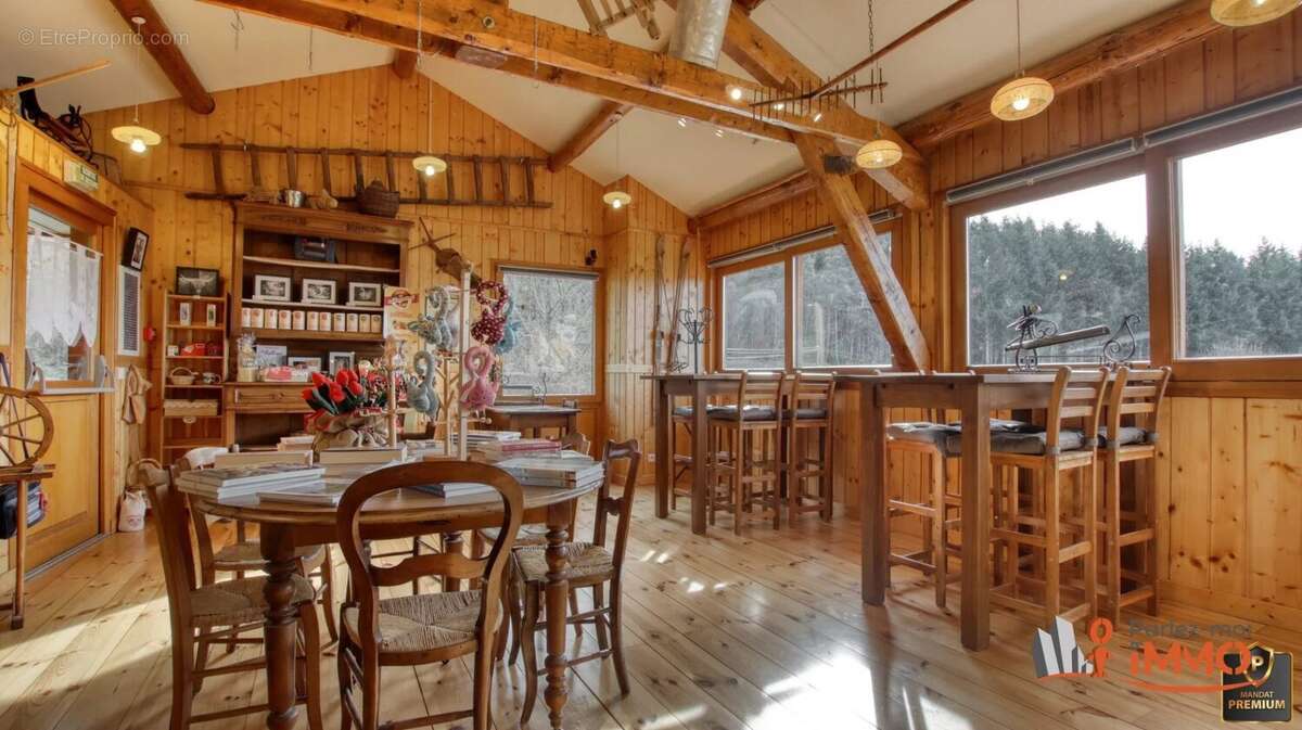 Maison à SAINT-ANTHEME