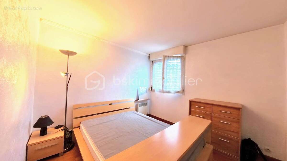 Appartement à LIVRY-GARGAN
