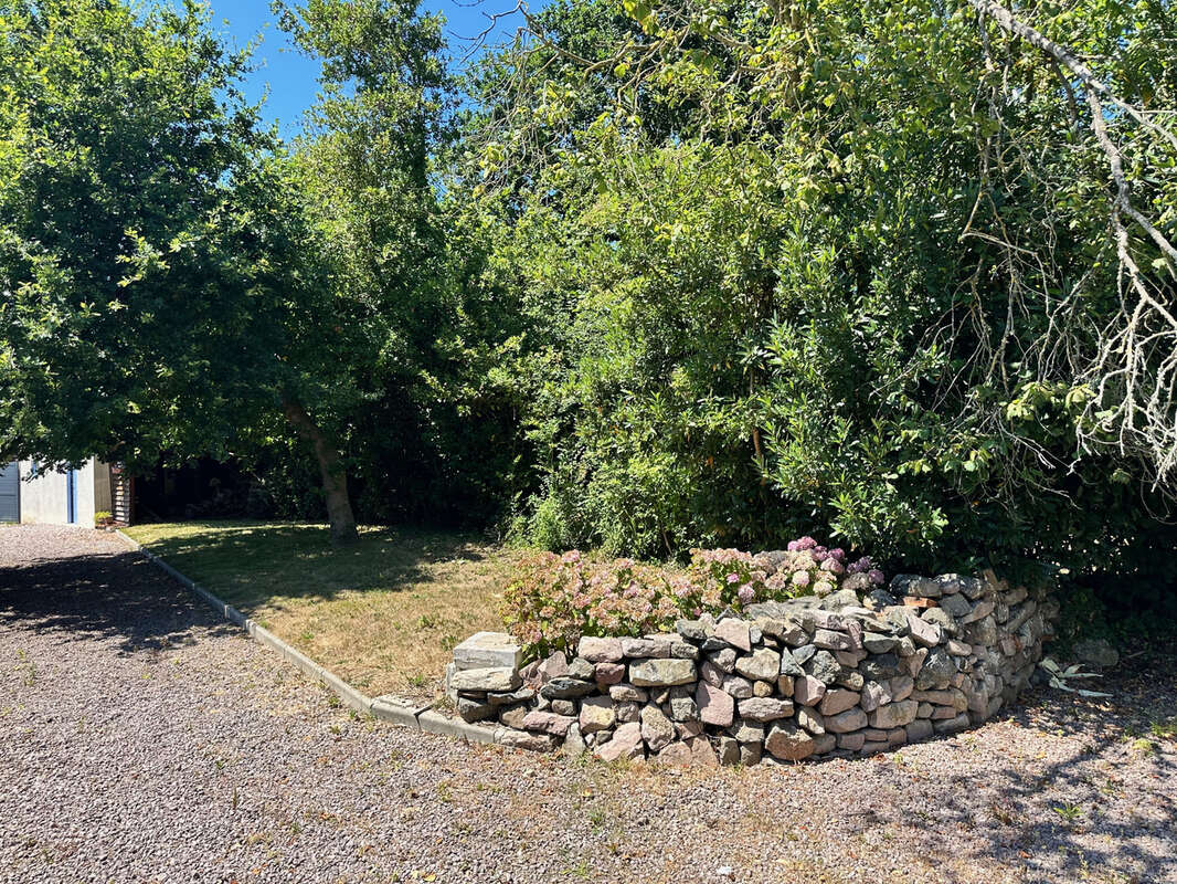 PLEVENON Au coeur du bourg - A environ 1500M de la plage - photo 22