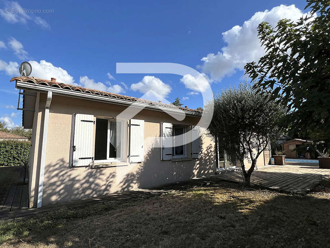 Maison à SAINT-DENIS-DE-PILE