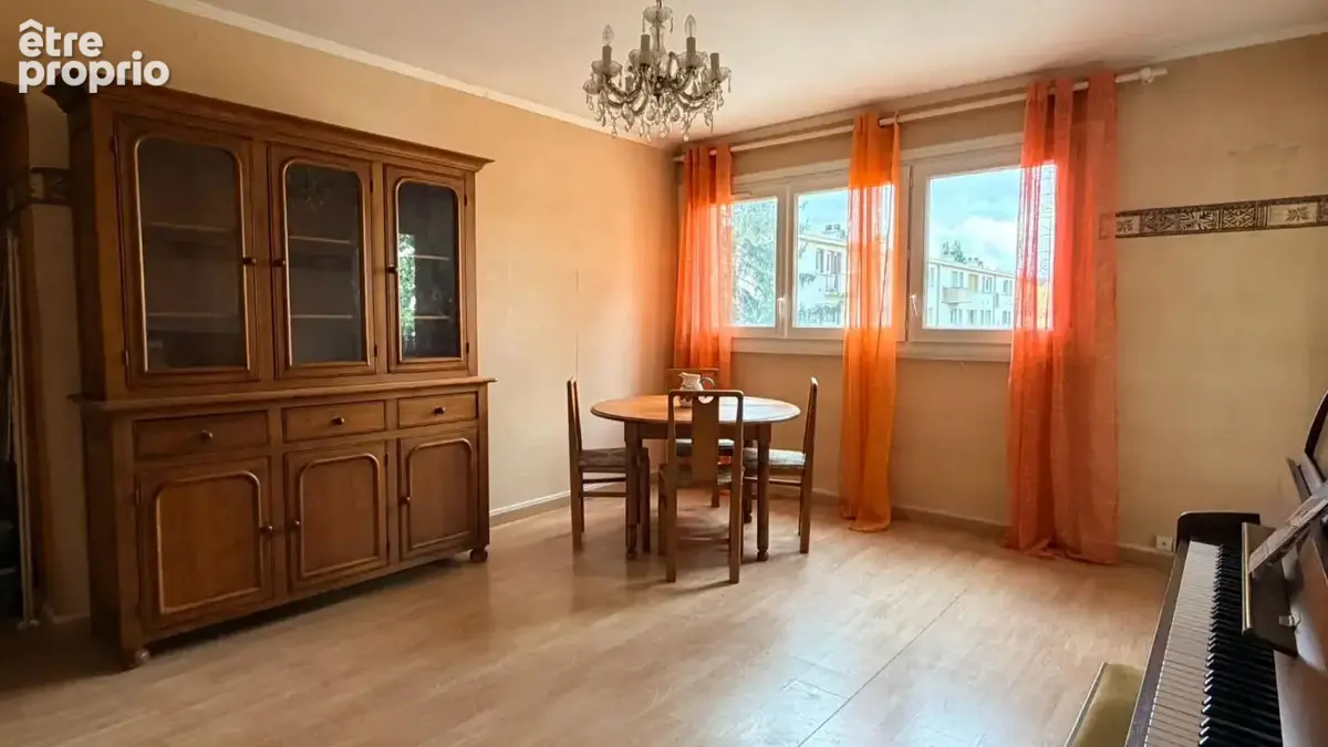 Appartement  3 pièces, 56 m², à 2  pas du centre ville de L Isle Adam - photo 2