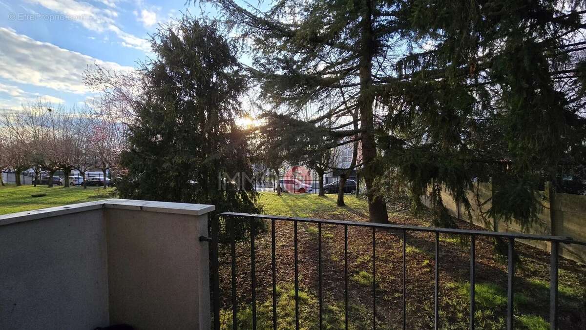 Appartement à LE RAINCY