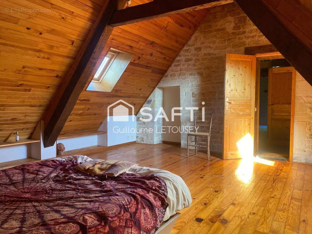 Photo 8 - Maison à COLOMBIERS-SUR-SEULLES