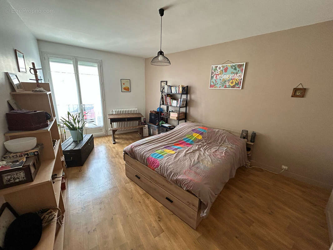 Appartement lumineux et élégant - Rive Gauche de Laval - photo 5