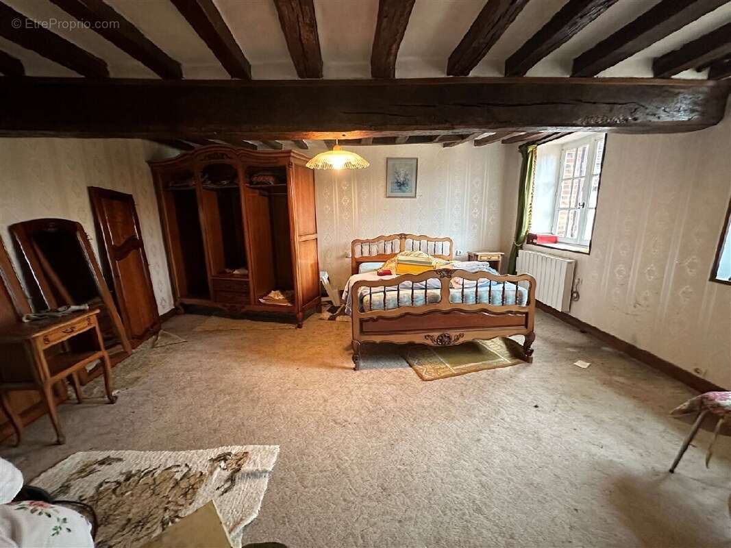 Maison à CHATEAUNEUF-EN-THYMERAIS