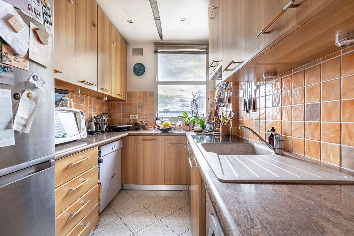 Appartement à PARIS-15E