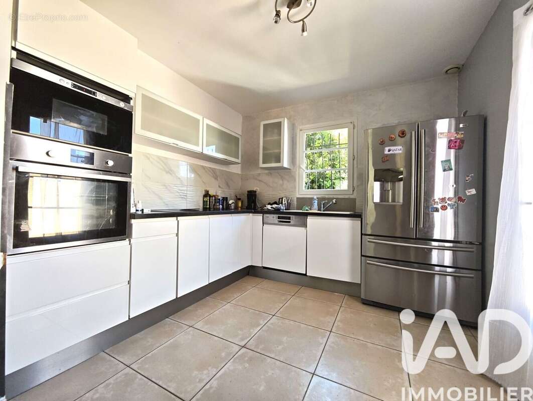 Photo 8 - Maison à MARSEILLE-13E