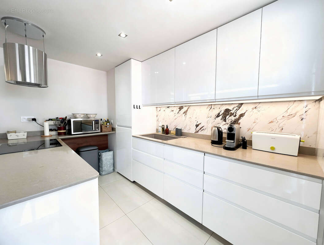 Cannes palm beach - 3 pièces traversant 72 m2 - double extérieur - garage disponible - à 3 min des plages - photo 5