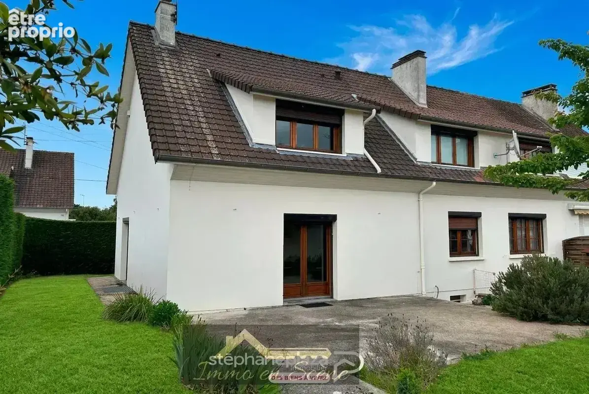 Photo Maison à Saint-Etienne-Du-Rouvray au prix de 415 000€