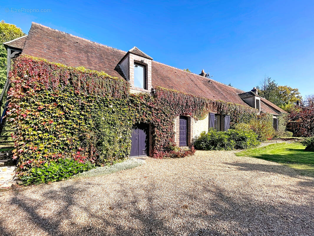 Maison à MANOU