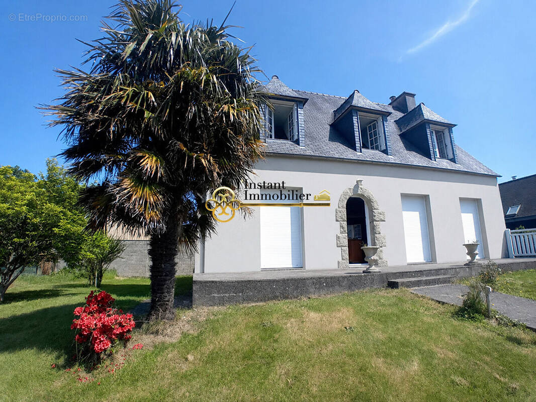 Maison à GARLAN