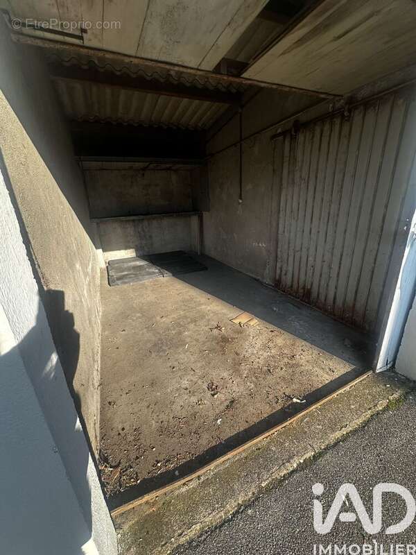 Photo 3 - Parking à THIAIS