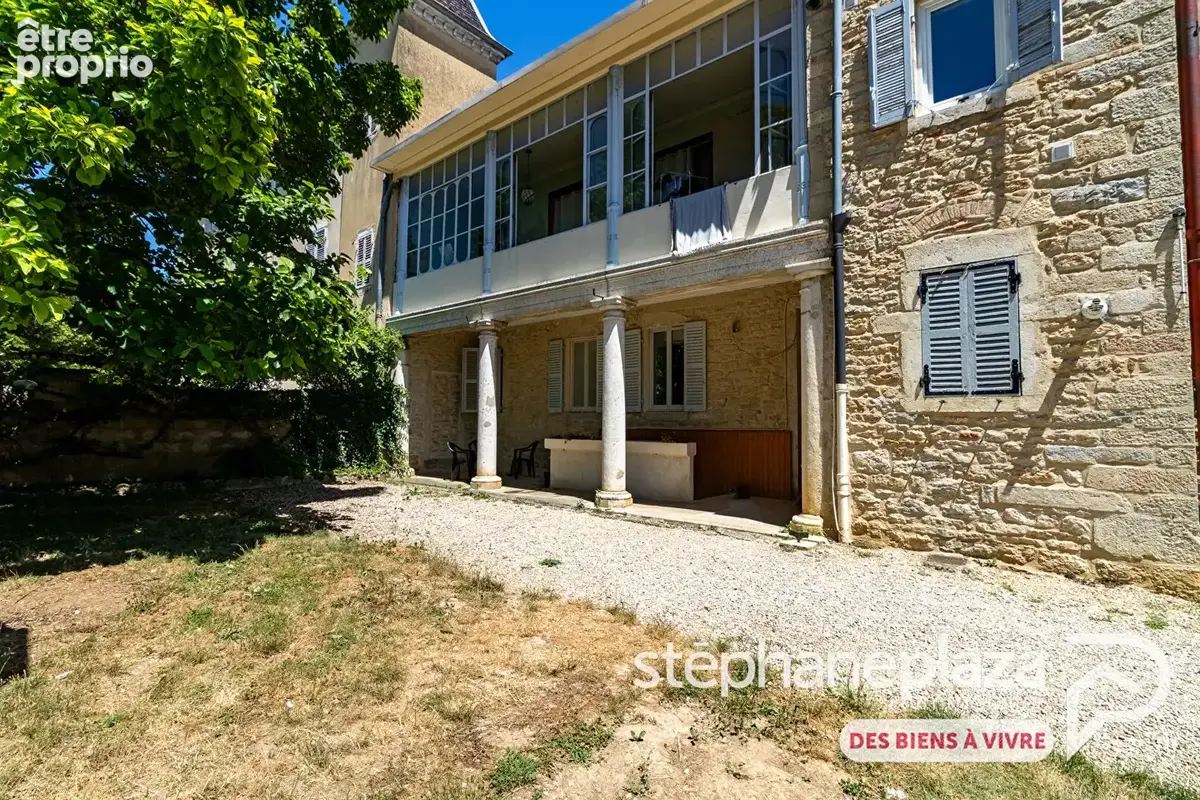 Appartement T4 Ceyzeriat 107 m2, jardin commun, cave et garage - photo 18
