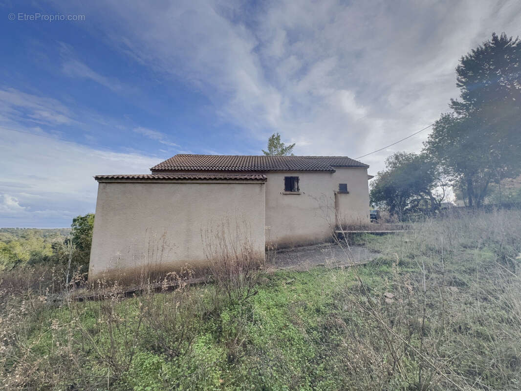 Maison 58 m² à San-Giuliano  - photo 10