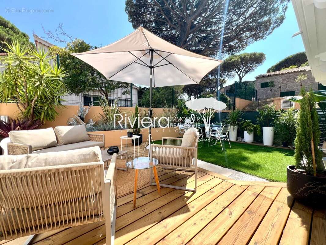 T2/3 en rdj avec piscine et double parking s/sol ! - photo 8