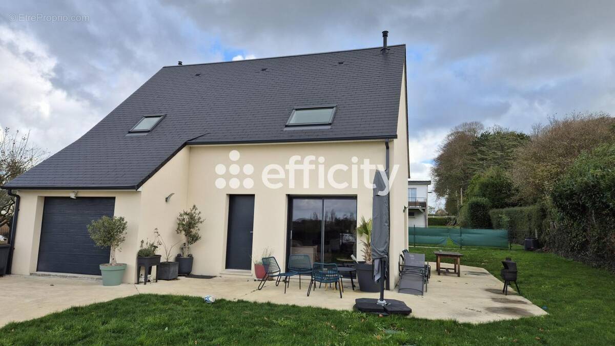 Maison à MAISONS
