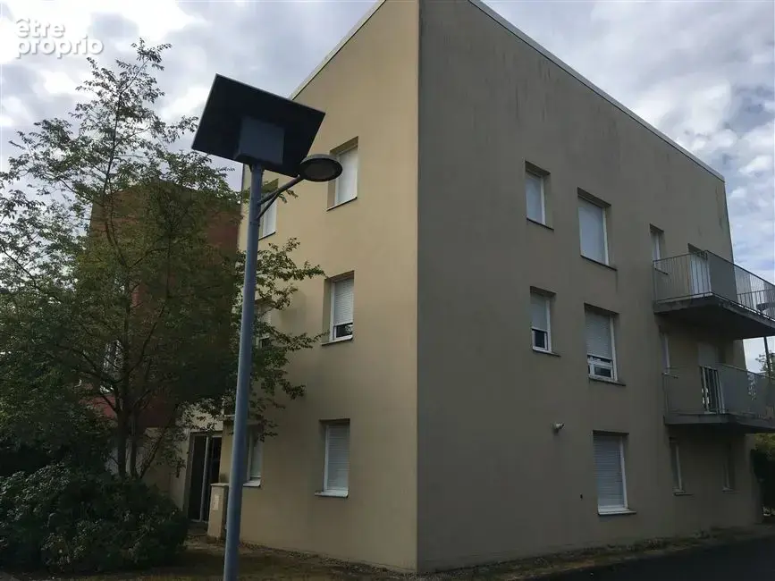 Appartement f4 de 74 m2 avec balcon, terrasse & deux places de parking - photo 13