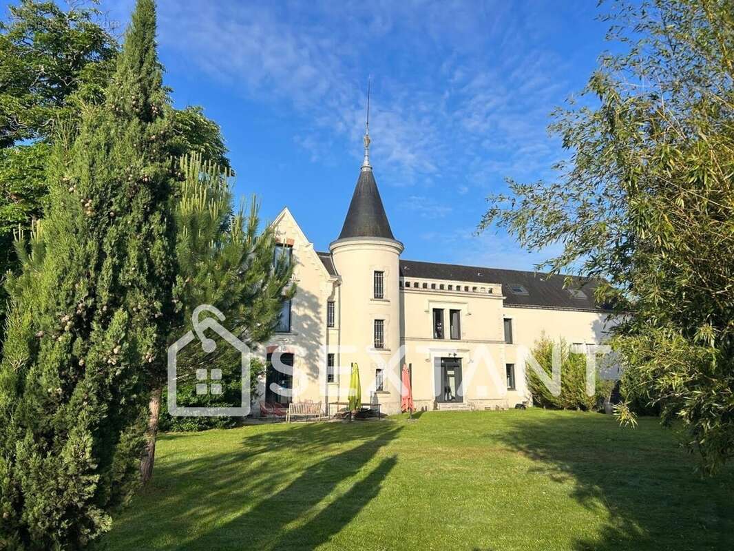Maison à COGNAC