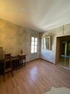 chambre avec dressing  - Maison à VAUVERT