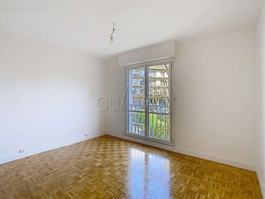 Appartement à VERSAILLES