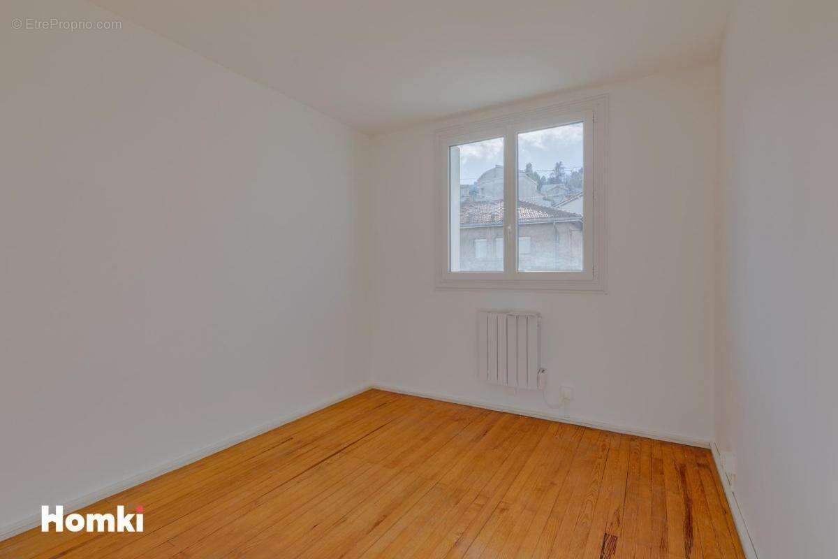 Bon secteur 2 chambres  57 m2 - photo 7