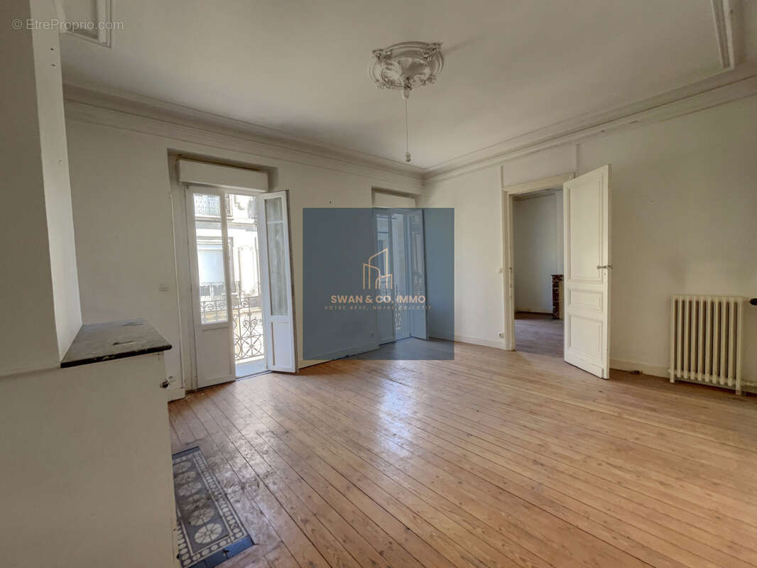 Appartement à BORDEAUX