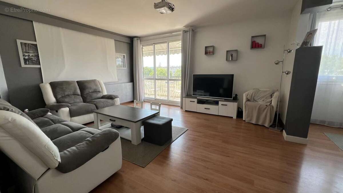 Appartement à PLAISIR