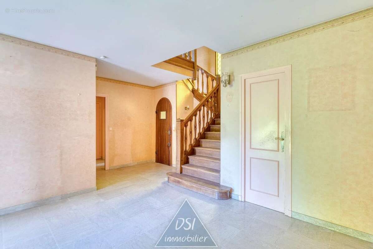 Maison à DAGNEUX
